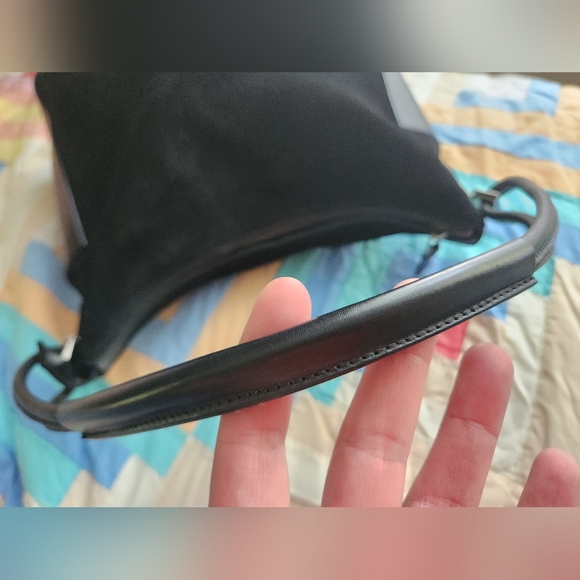 Gucci Black Suede, Leather Shoulder Bag - Picture 4 of 16